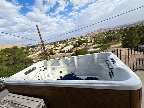 Swim spa hot - tub,